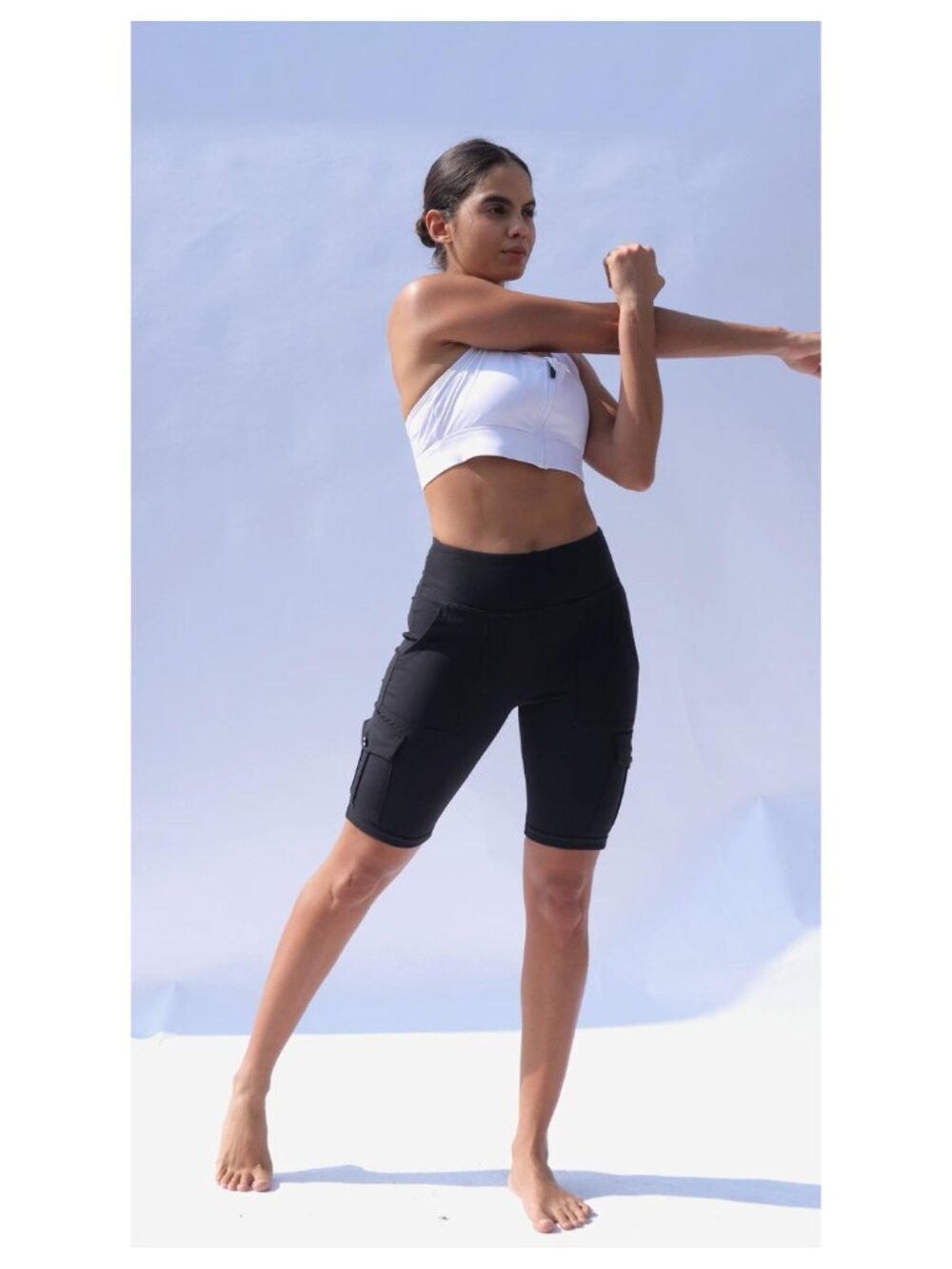 High Waisted Workout Biker Shorts with Cargo Pockets Tummy Control - Picture 5 of 5